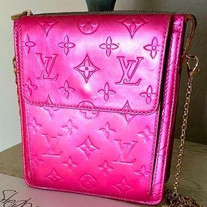 Louis Vuitton Venis Crossbody Purse